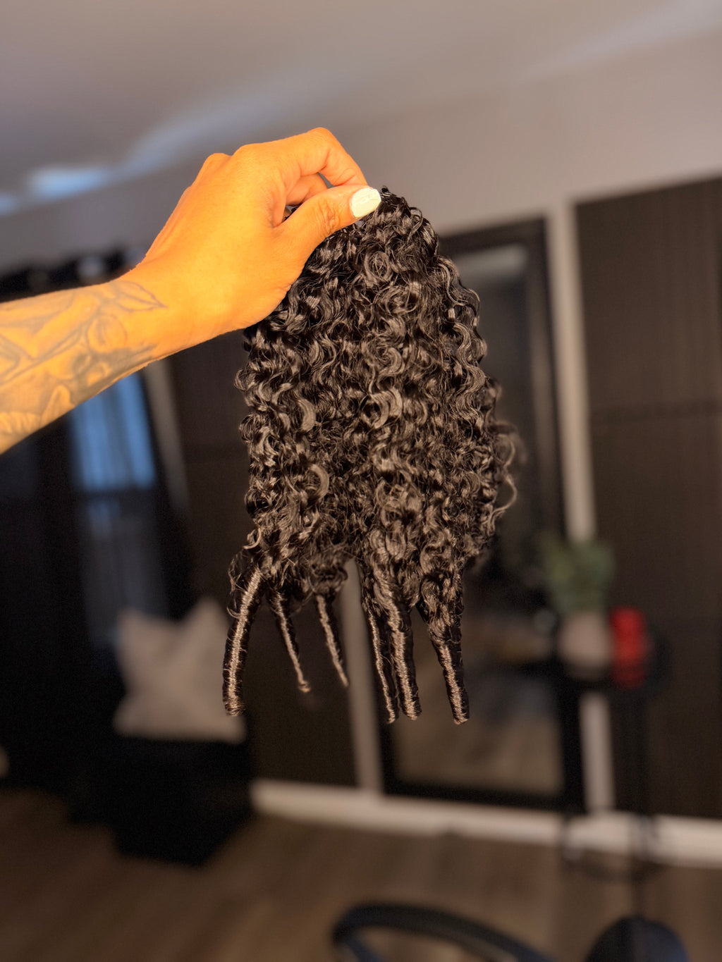 BURMESE CURLY FEATHER CROCHET